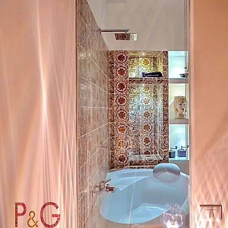 P&g Design By Welcome فندق مبيت وإفطار 4*